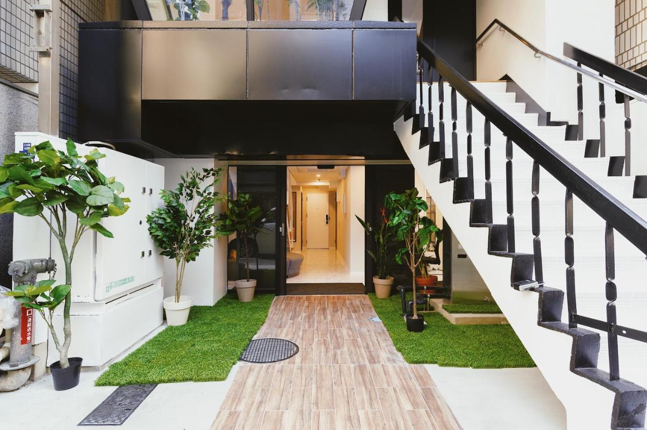 Cherry Blooming Tokyo- All Suite Boutique Hotel 东京伊樱里-中央区全套房艺术酒店 Exteriér fotografie